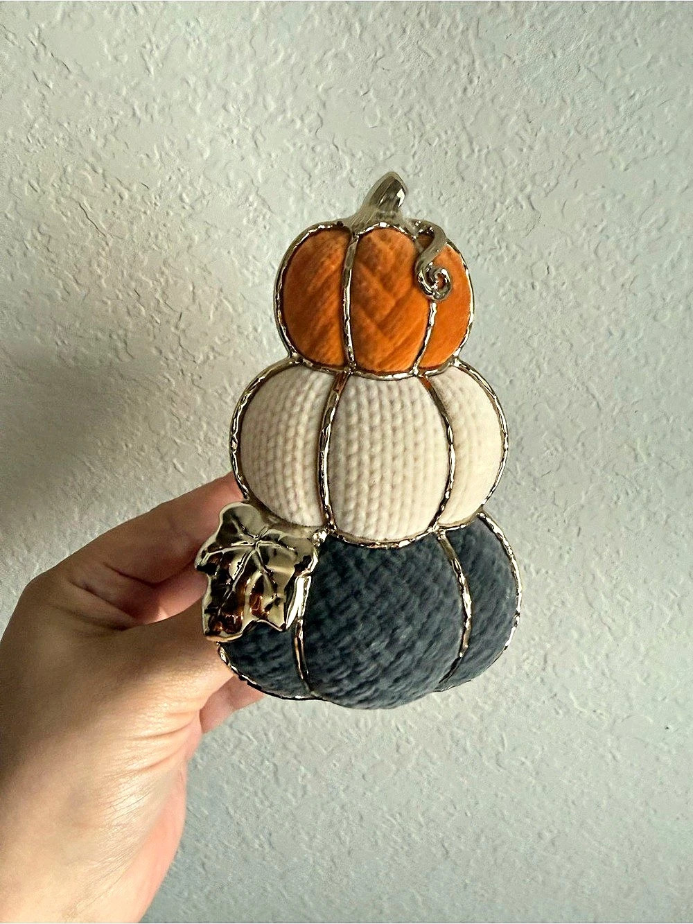 Bath & Body Works Velvet Stacked Pumpkin Wallflower Plug